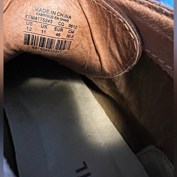 Fossil mens brown leather Boots size 12. Very rare. - Picture 3 of 11